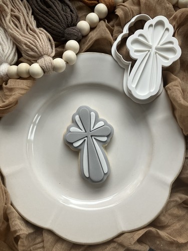 9cm cross cookie cutter and - cross,