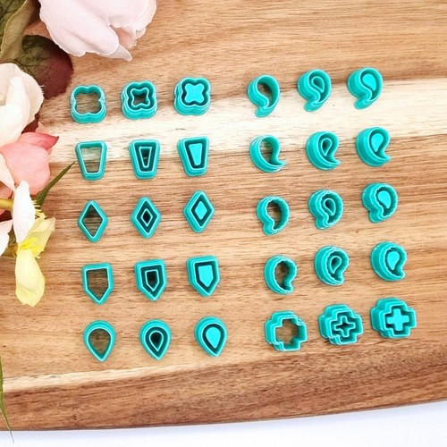 Simple shapes small stud - shapes,